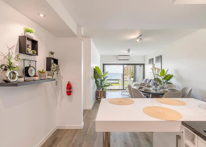 Luna Do Mar - Luxury With Jacuzzi Apartament *