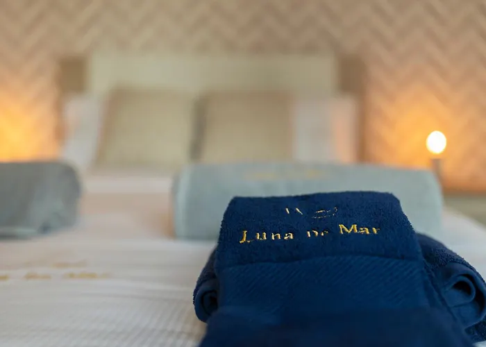 Luna Do Mar - Luxury With Jacuzzi Apartament *
